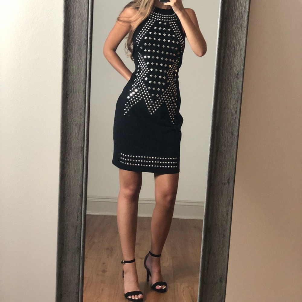 Express dress - Picture 5 of 7